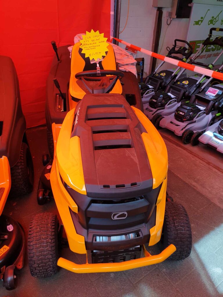 Cub Cadet XTZ - Conell BV